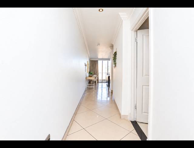 1 BEDROOM APARTMENT FOR SALE IN POINT WATERFRONT
